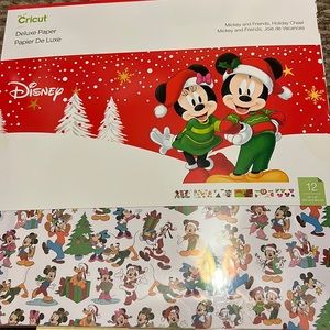 Mikey and Friends Holiday Cheer Deluxe Paper.